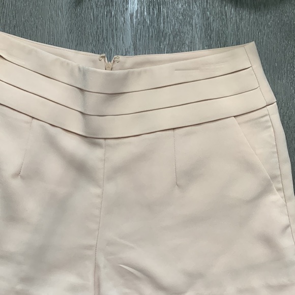 Forever 21 Beige Cream Tan Dress Shorts - Picture 3 of 8